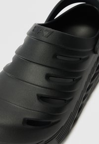 EA7 Emporio Armani WATER SPORTS CRUSHER SONIC UNISEX - Tresko - triple black