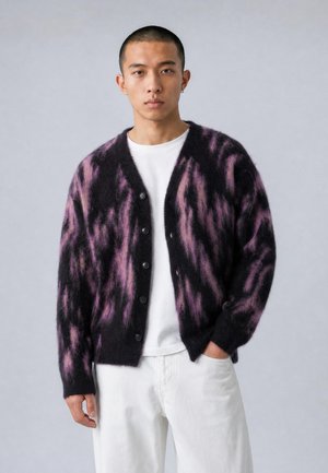Vertere Berlin, ASHFALL KNIT CARDIGAN UNISEX - Gilet - plum