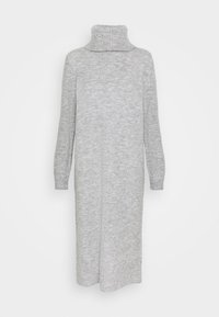 Πλεκτό γκρι φόρεμα με ψηλό γιακά και μακριά μανίκια, σε χαλαρή γραμμή, με σχισμή στο τελείωμα. Μαλακή υφή με ραβδωτό γιακά.