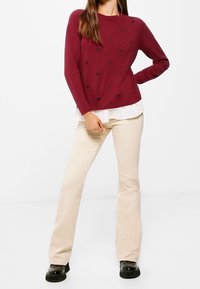 Springfield Pullover - red