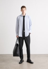 BOSS HANK KENT - Srajca - light pastel blue