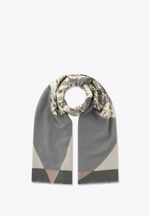 Wollen sjaal met een grafische print in tinten van crème, grijs en bruin, met driehoekige accenten en franjes aan de randen.