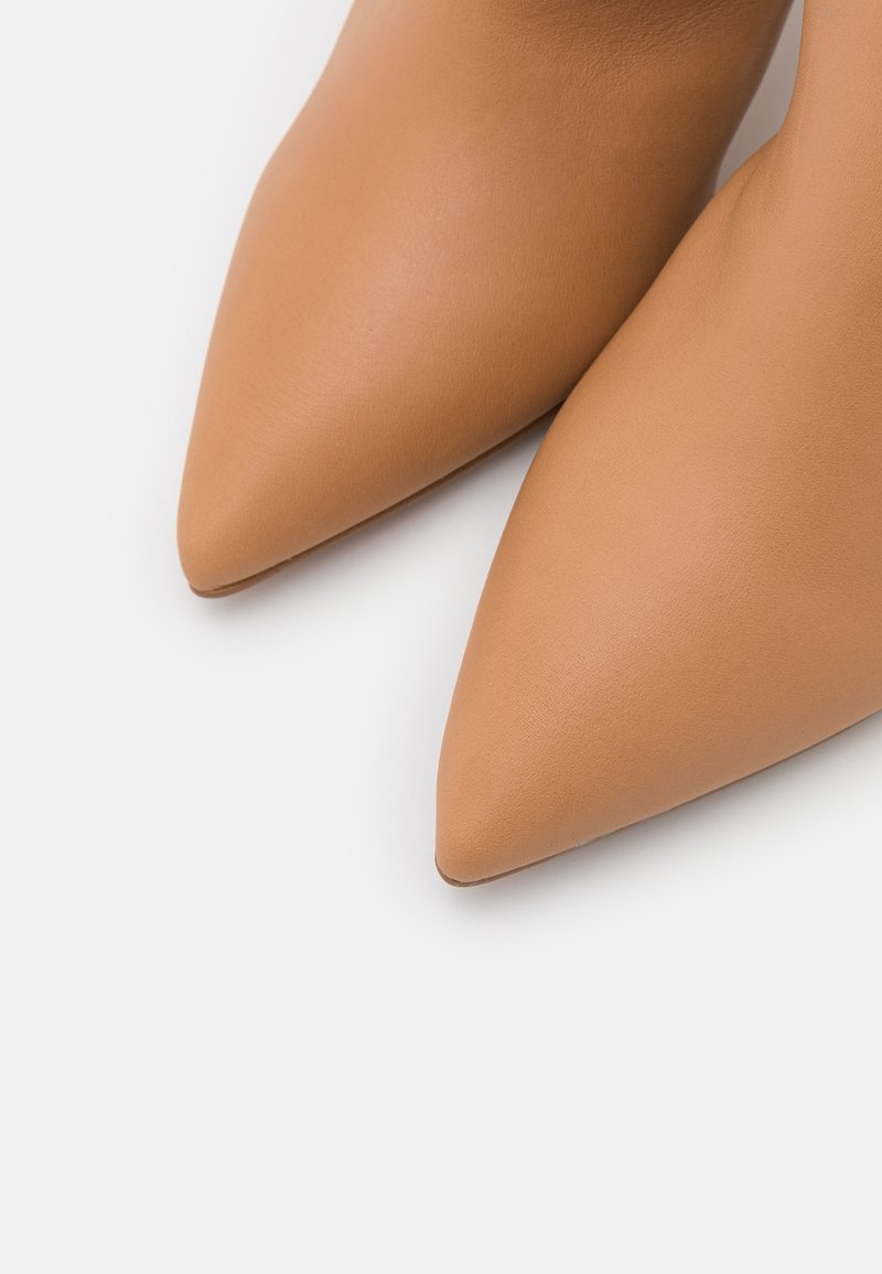 Damen Klassische Stiefel | Marks & Spencer Stiefel sand/beige - OF62789 Damen Klassische Stiefel | Marks & Spencer Stiefel sand/beige - OF62789