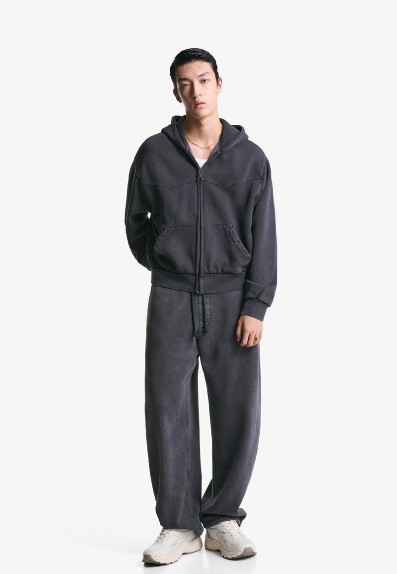 Bershka BALLOON - Træningsbukser - mottled dark grey