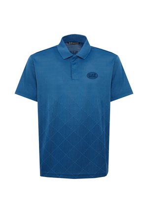 Polo blu a maniche corte con colletto, motivo a diamante sottile nella metà inferiore e piccolo logo EA7 Emporio Armani sul petto sinistro.