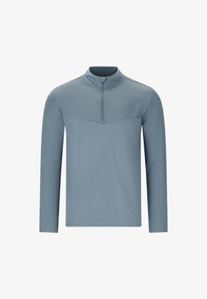 Pullover blu a maniche lunghe con colletto a mezza zip, tessuto testurizzato e un pannello a contrasto sul petto. Presenta una brutta marcatura minima.