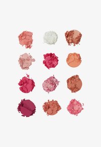 I Heart Revolution I HEART REVOLUTION CHERRY COLA SHADOW PALETTE - Kit make up - cherry cola