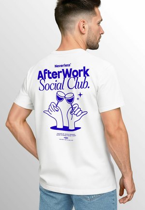 BACK AFTER WORK - Print T-shirt - weiss blau
