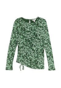 Groene langesleeve top met een gestructureerd patroon van verschillende donkere en lichte groene spatters. Voorzien van een trekkoord aan de onderkant en een ronde halslijn.
