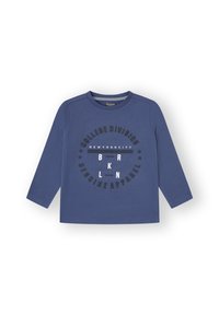 Camiseta de manga larga azul marino hecha de algodón, con un gráfico impreso en forma de círculo que incluye el texto "COLLEGE DIVISION", "NEW YORK CITY" y "BRKLN".