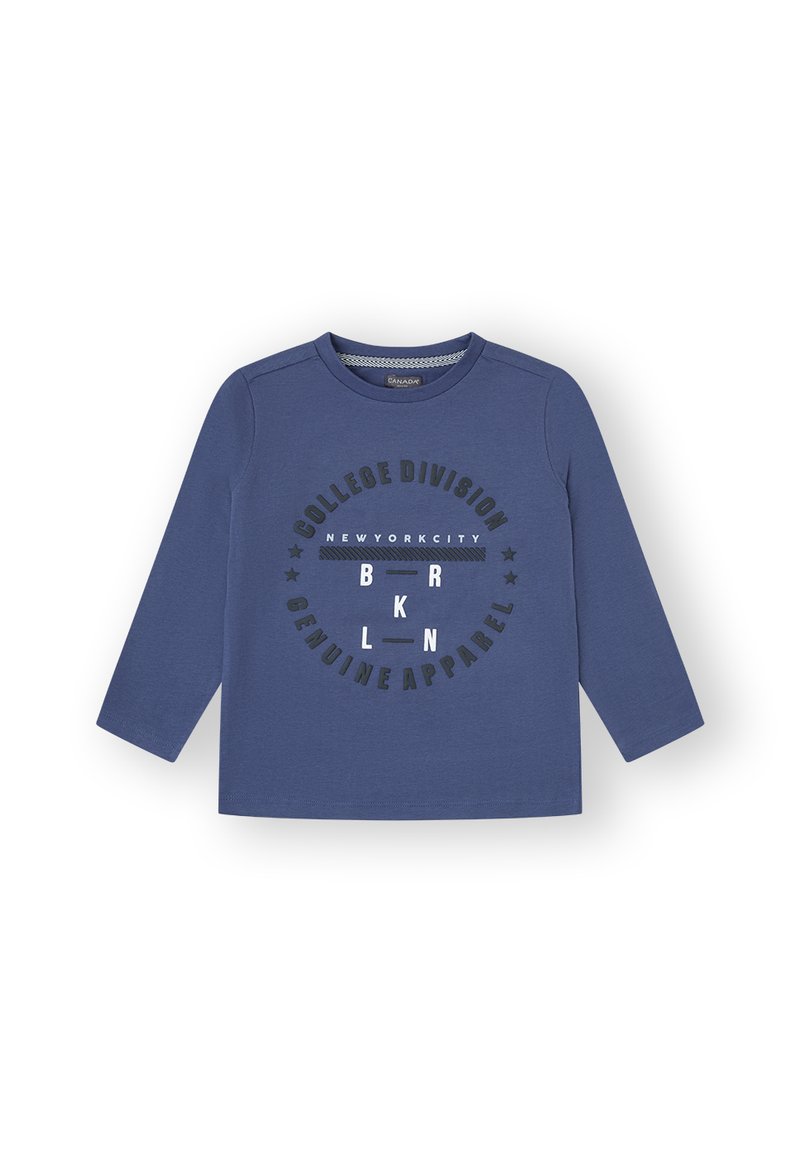 Camiseta de manga larga azul marino hecha de algodón, con un gráfico impreso en forma de círculo que incluye el texto "COLLEGE DIVISION", "NEW YORK CITY" y "BRKLN".