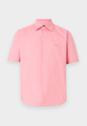Ροζ πουκάμισο με κοντά μανίκια, κουμπιά και γιακά, με διακριτικό λογότυπο «BOSS» στο αριστερό στήθος.