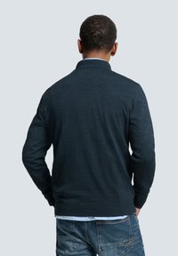 NO EXCESS TIMELESS BASICS HALF-ZIP - Strickpullover - blue