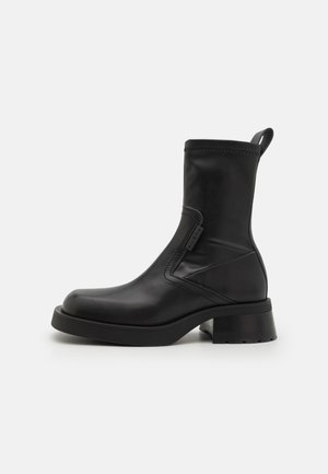 MIISTA NEW OLIANA BOOTS - Bottines à plateau - black
