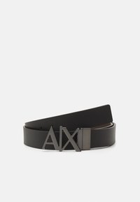 Unselected, black/dark brown