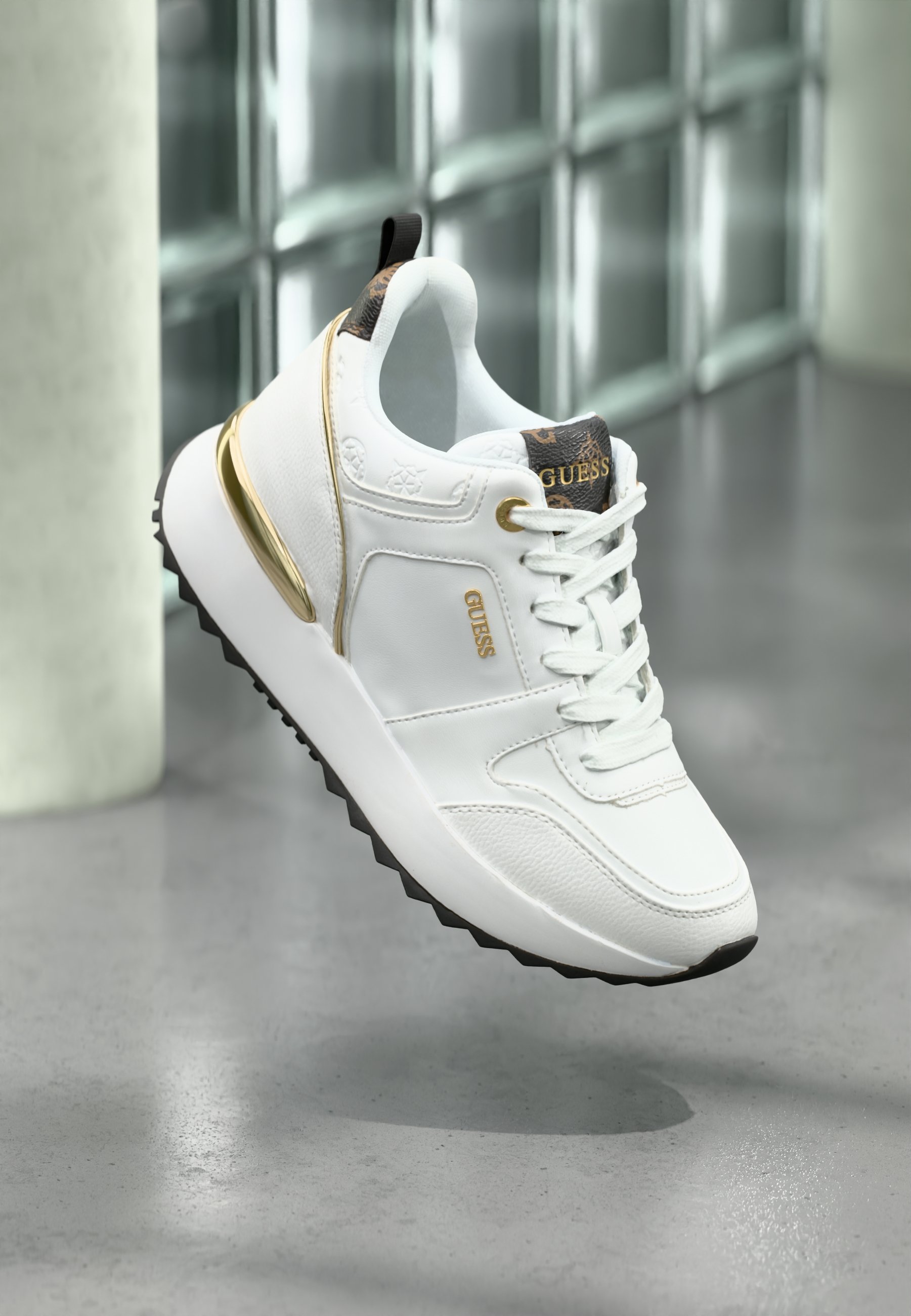 Guess KADDY Zapatillas white/blanco