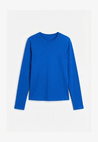 Sélectionné, navy blazer