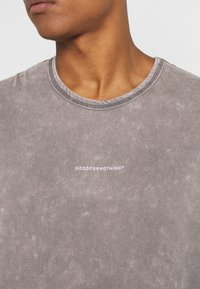 Good For Nothing Camiseta estampada - grey