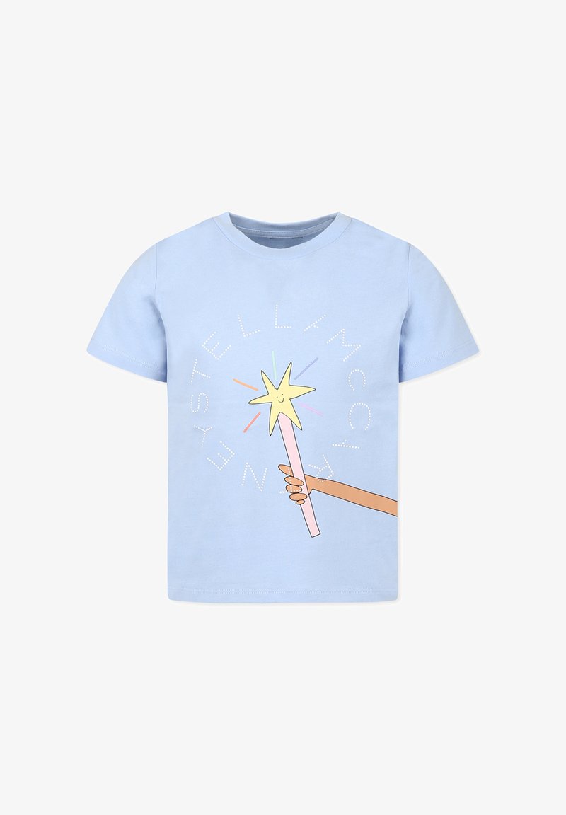 T-shirt in cotone azzurro chiaro con una mano cartoon che tiene una bacchetta rosa con una stella, circondata dal testo "STELLA McCARTNEY" in un design circolare.
