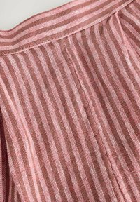 Shorts - pink stripe