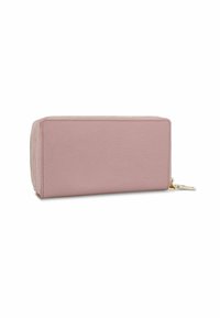 Cartera de cuero rosa con superficie texturizada, cremallera dorada y llavero desmontable. Forma rectangular con diseño minimalista.