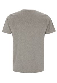 Camiseta gris de manga corta hecha de algodón, con un clásico escote redondo y una textura suave y lisa. Vista trasera sin diseño visible.