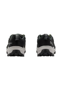 Scarpe da trekking nere con tomaia in rete traspirante, accentuazioni grigie testurizzate e intersuole bianche. Presentano suole esterne in gomma nera resistente per una buona aderenza.