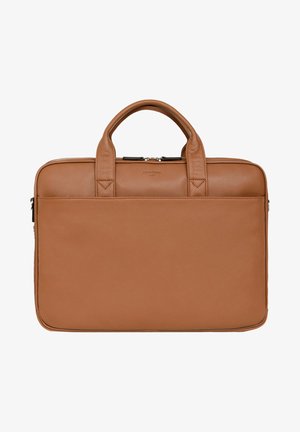 Borsa per laptop in pelle marrone con doppi manici, texture liscia e chiusura con zip. Design minimalista senza loghi o elementi decorativi visibili.