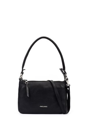 Sac à main en cuir noir texturé avec deux anses, ferrures argentées et logo "PIKOLINOS" au centre de l'avant.