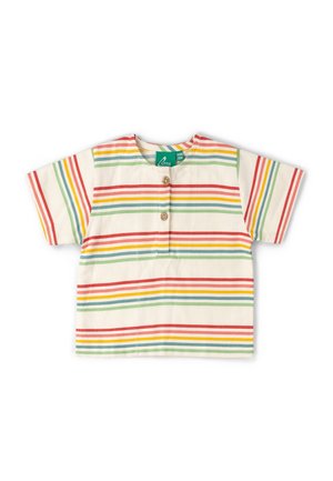 Kurzärmeliges Kleinkindshirt mit horizontalen Streifen in Rot, Gelb, Grün und Blau sowie zwei Holzknöpfen am Halsausschnitt auf weißem Hintergrund.
