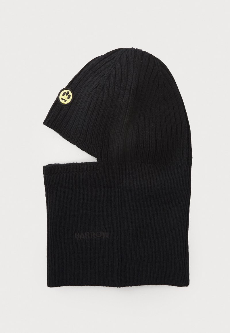 Berretto lavorato a maglia nero con una trama a coste, che presenta un logo a faccina sorridente gialla sul lato e il nome del marchio "BARROW" in rilievo.
