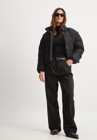 NA-KD Winterjas - black