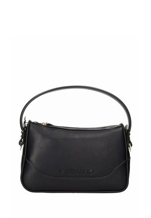 Borsa Valentino in pelle nera con tracolla arrotondata, nome del marchio in rilievo sul davanti e chiusura superiore con cerniera.