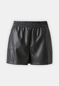 Svarta shorts i fusk läder med elastisk midja, slät textur och avslappnad passform. Inga ytterligare mönster eller metalldetaljer.
