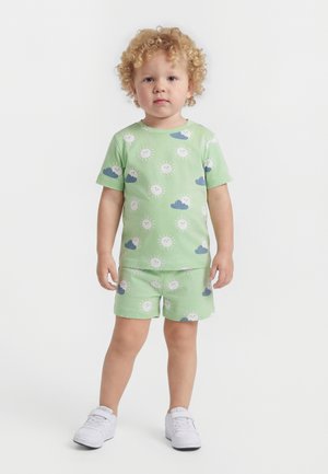 Name it NBMVROEL SET - T-shirts med print - arcadian green