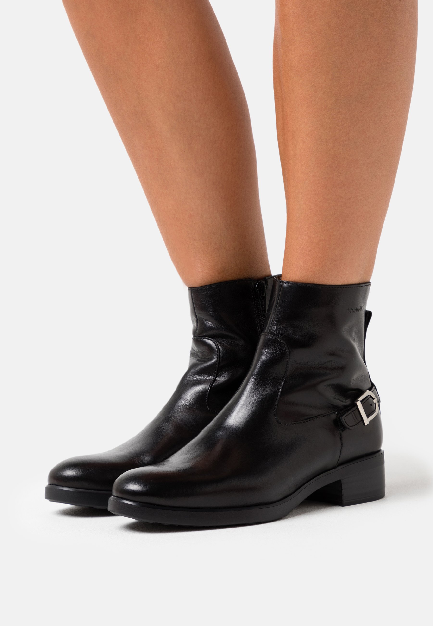 botines wonders
