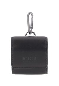 Portefeuille en cuir noir avec une fermeture à boucle et un mousqueton, présentant une texture lisse et un logo embossé, de forme rectangulaire compacte.