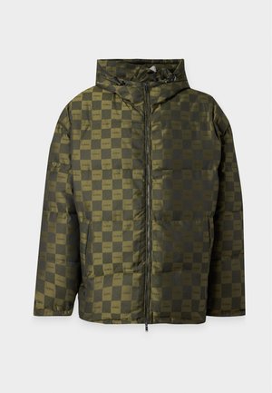 Iceberg, Chaqueta de invierno - militare