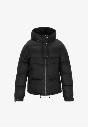 Czarna puchowa kurtka z wysokim kołnierzem i zamkiem błyskawicznym z przodu. Charakteryzuje się teksturowanym, pikowanym wzorem oraz regulowanym sznurkiem u dołu dla dopasowania.