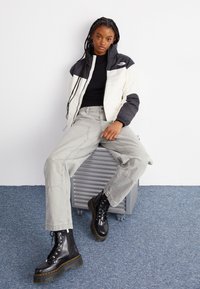 The North Face GOSEI PUFFER - Giacca da mezza stagione - white dune