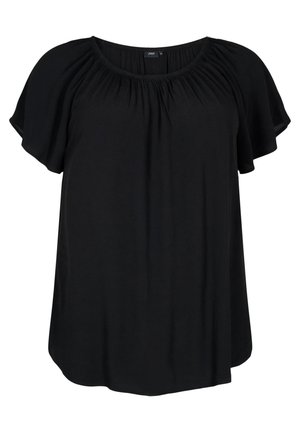 Haut noir à manches courtes avec un col rond et un détail froncé à l'épaule, présentant une coupe ample et fluide ainsi qu'une texture de tissu lisse.