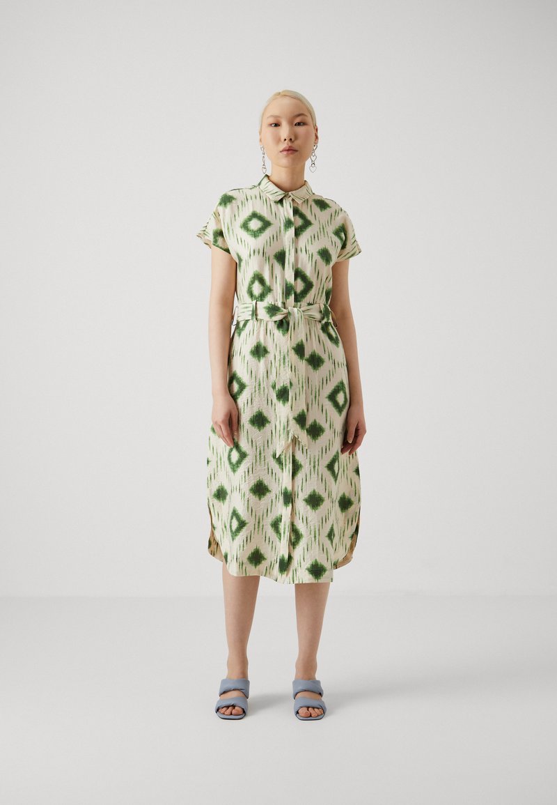 Object OBJBERRY LONG DRESS - Blusenkleid - sandshell/peridot