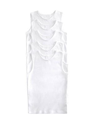 Cinco camisetas interiores blancas sin mangas apiladas verticalmente, mostrando cuellos redondos y pequeños lazos delanteros en cada camiseta.