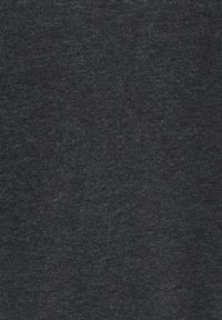 Tissu gris foncé, doux, avec une texture fine et côtelée. Pas de motifs ou accents notables ; couleur uniforme sur toute la surface. Convient pour un usage décontracté.