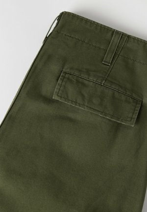 Levi's®, STRAIGHT, zielony