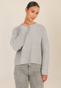Apart - Sweter