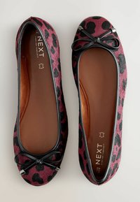 FOREVER COMFORT ROUND TOE - REGULAR FIT - Ballerinaskor - animal