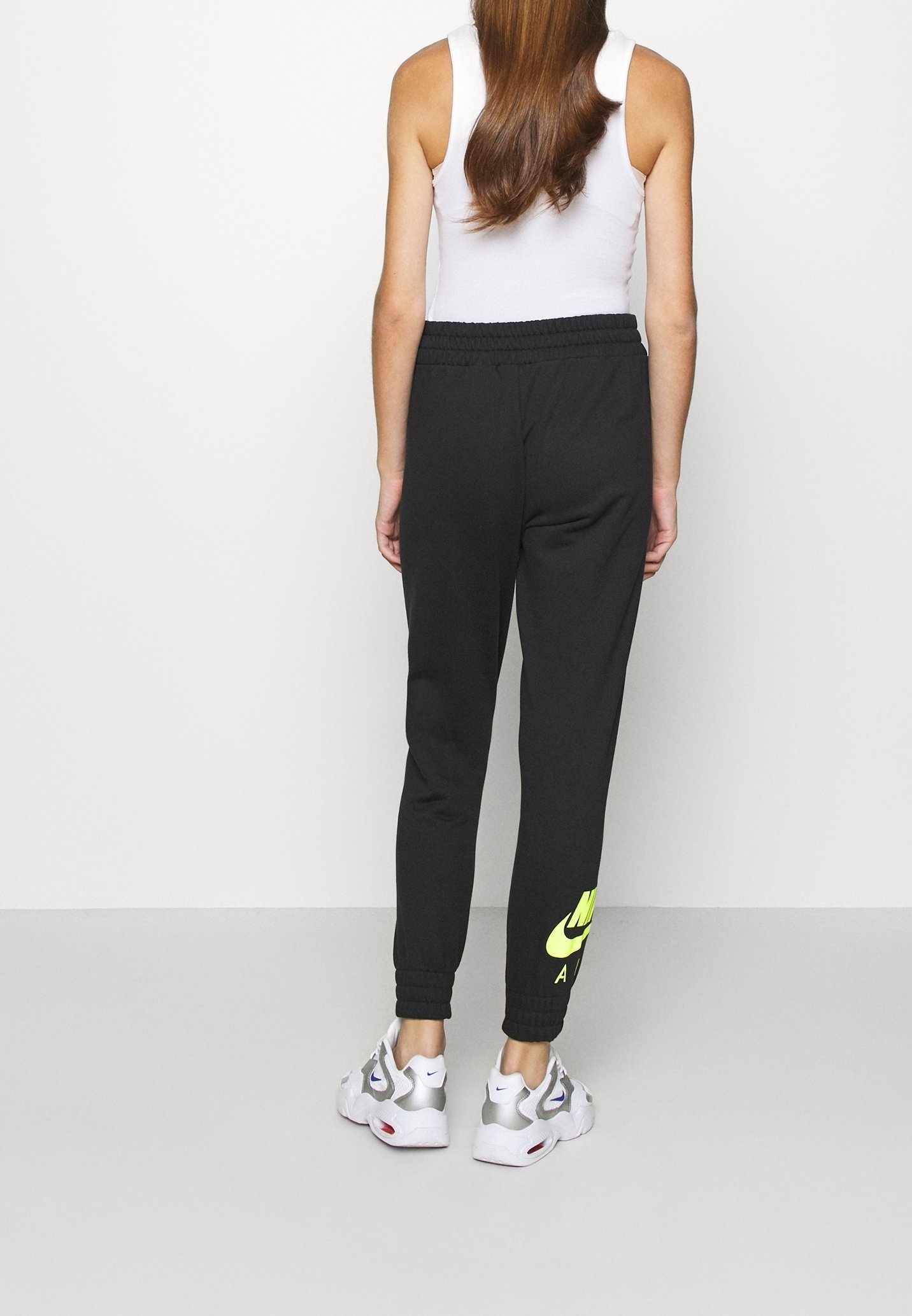slim leg nike joggers