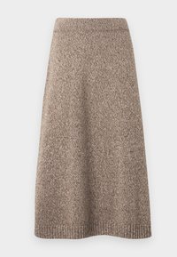 Δεν επιλέχθηκε, nocciola