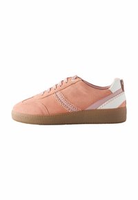 Unselected, coral pink